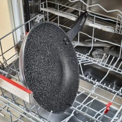 Zyliss Geschmiedete Aluminium-Pfanne, Antihaftbeschichtung,20 Cm -KitchenAid shop 220 E980063U E980064U E980065U E980107U Lifestyle