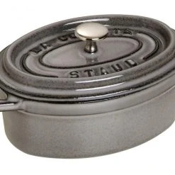 Staub Mini Cocotte Oval Aus Gusseisen In Graphitgrau