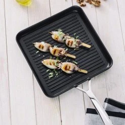 Le Creuset Aluminium-Antihaft-Grillpfanne -KitchenAid shop 96700228000000 Aluminium Grillpfanne 28x28cm 7 l