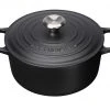 Le Creuset Bräter Signature Rund In Schwarz 2 Le Creuset Bräter Signature Rund In Schwarz -KitchenAid shop Braeter Signature rund schwarz xl