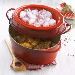 Le Creuset Saftbräter Doufeu Oval Aus Gusseisen In Kirschrot -KitchenAid shop Gusseisen 55 klein 1 l