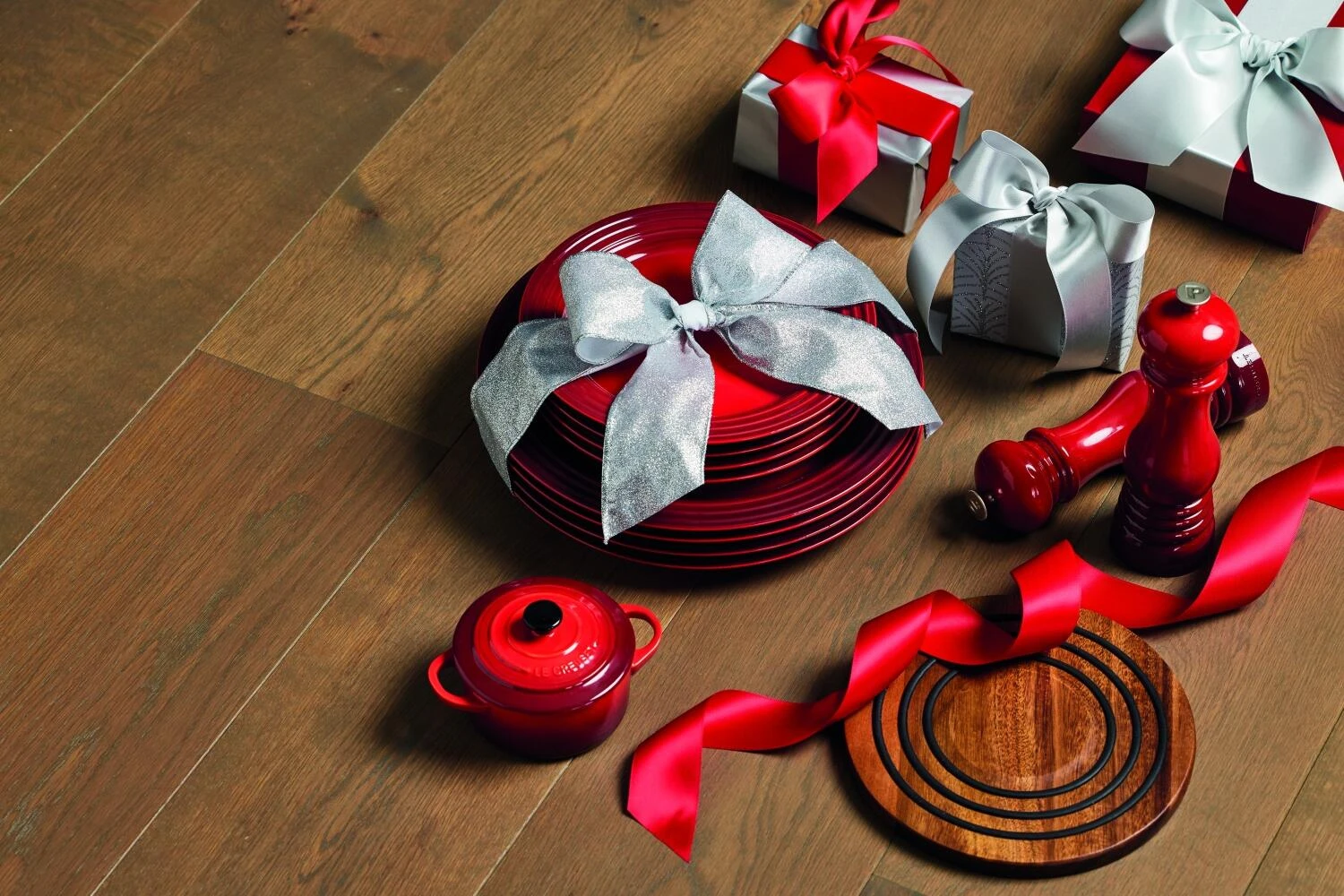 Le Creuset Holzuntersetzer Akazie, Magnetisch 4 Le Creuset Holzuntersetzer Akazie, Magnetisch – Bild 2