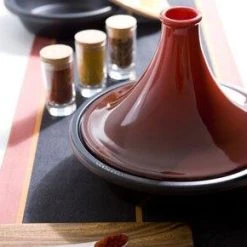 Le Creuset Tagine In Kirschrot -KitchenAid shop Le Creuset Tagine rot
