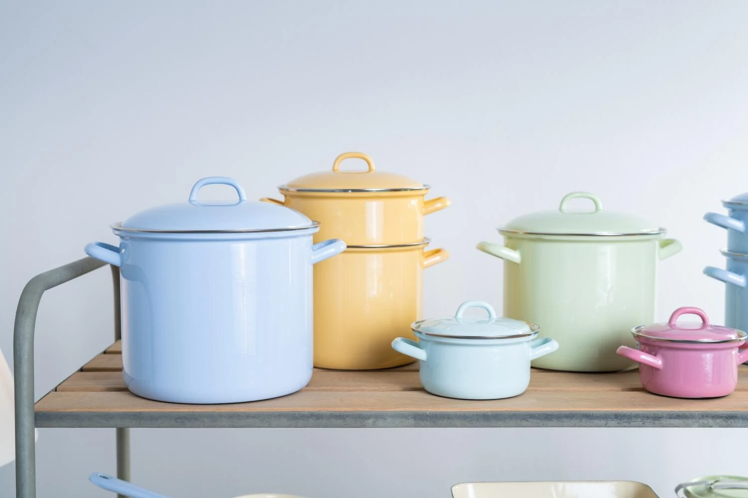 Riess Emaille Riess Topf Aus Emaille In Pastell-blau 5 Riess Emaille Riess Topf Aus Emaille In Pastell-blau – Bild 3