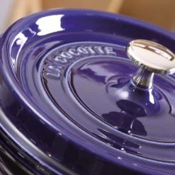 Staub Cocotte Rund Aus Gusseisen Mit Dämpfeinsatz In Dunkelblau -KitchenAid shop Staub Cocotte rund db2 1 l